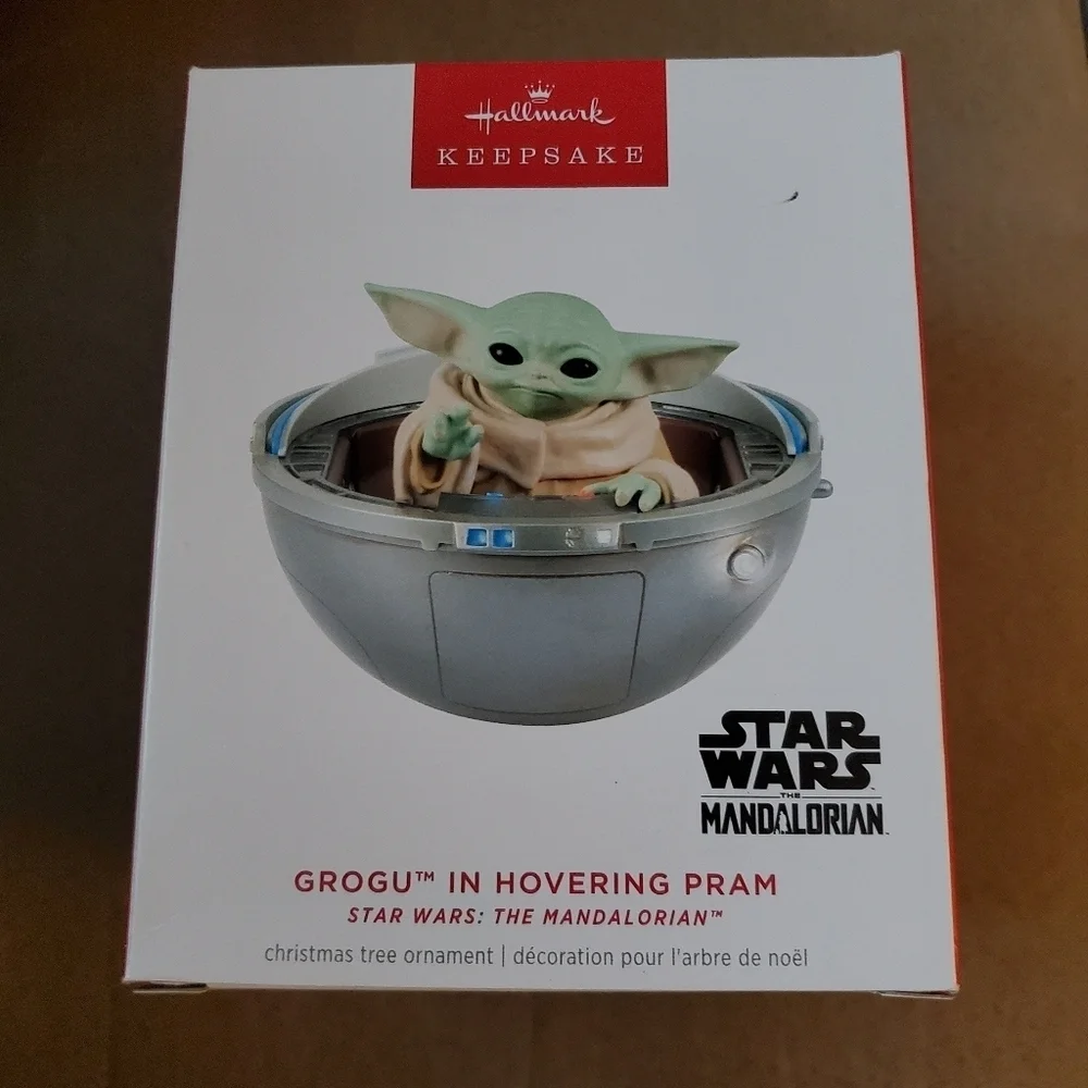 Hallmark Star Wars: The Mandalorian Grogu in Hovering Pram *Magic